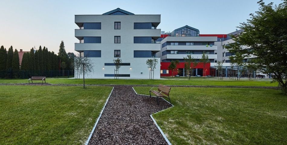 obiekt, teren hotelu