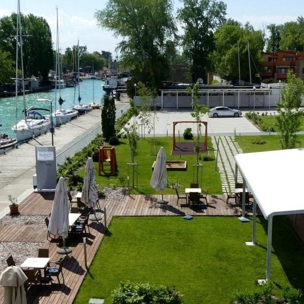 Yacht Club (Siofok)
