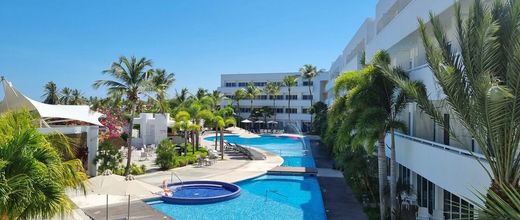 LD Plus Palm Beach