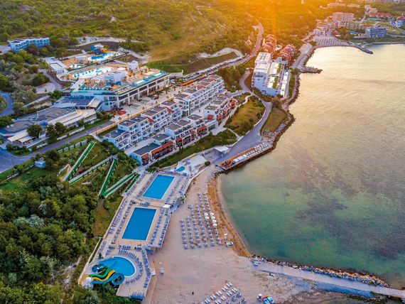 White Lagoon Resort 4*