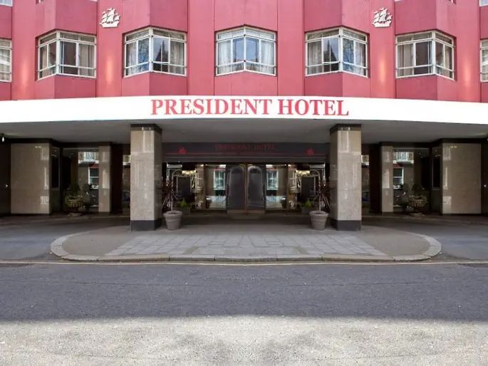President 3*