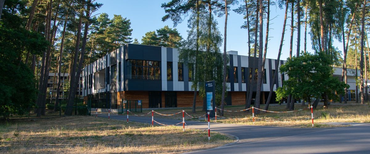 obiekt, teren hotelu