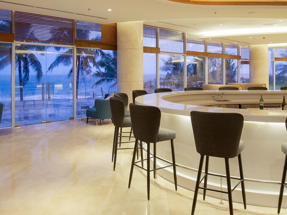 teren hotelu, drink bar