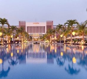 Sunrise Hoi An Beach Resort