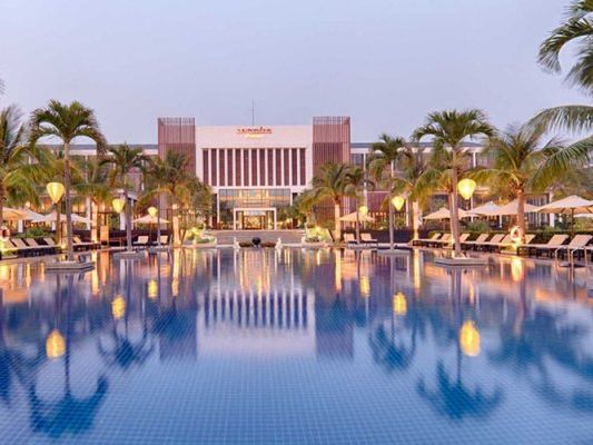 Sunrise Hoi An Beach Resort