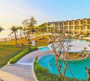 The Shells Resort & Spa