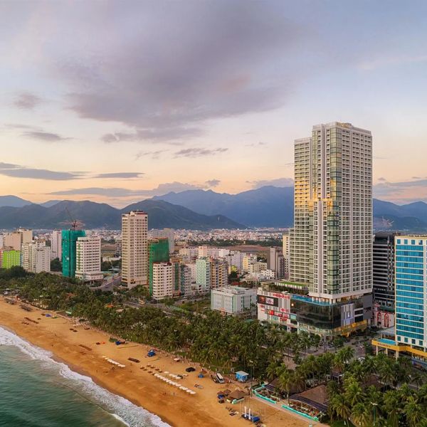 Vinpearl Beachfront — Nha Trang, Wietnam