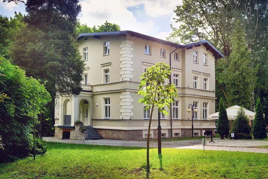 teren hotelu, obiekt