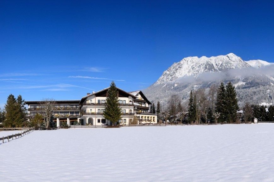 teren hotelu, obiekt