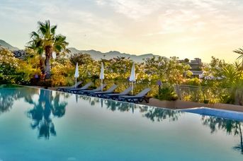 Acacia Resort