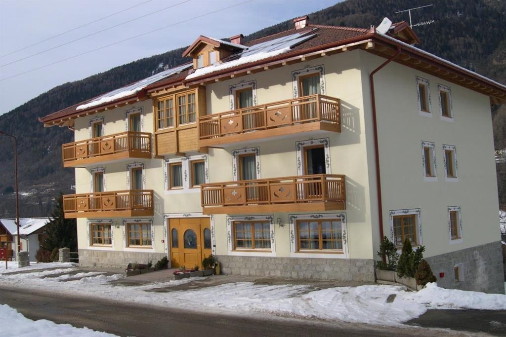 Hotel Almazzago Włochy Val di Sole na Wakacje.pl