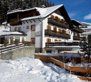 Alpine Waldheim Appartements