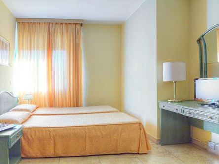 Amalfi 3*
