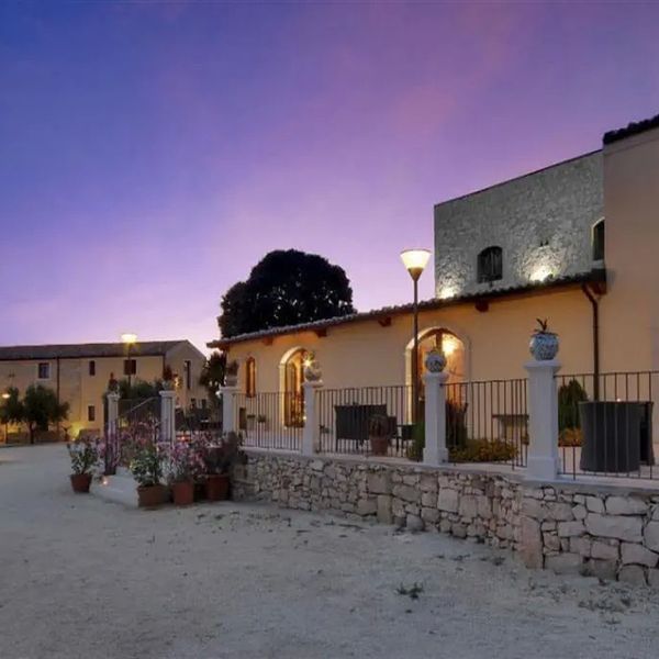 Artemisia Resort