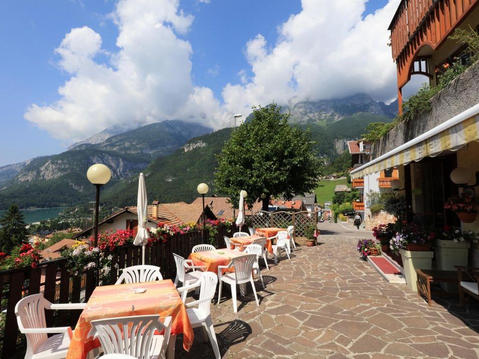 obiekt, teren hotelu