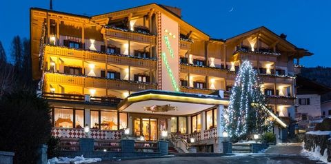 obiekt, budynek główny, teren hotelu