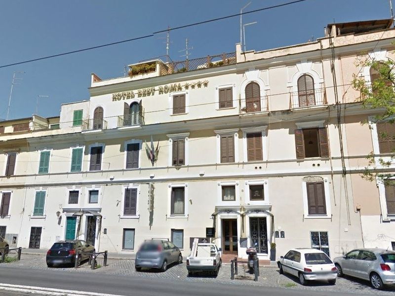 Best Roma 4*