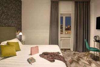 Bloom Roma