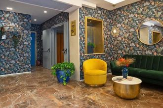 Bloom Roma