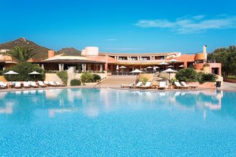 Blu Sant Elmo Beach