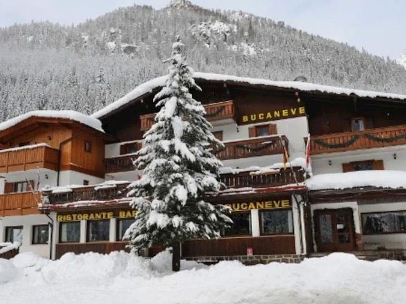 Bucaneve Moena