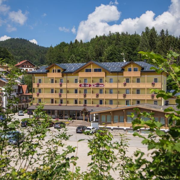 Caminetto Mountain Resort