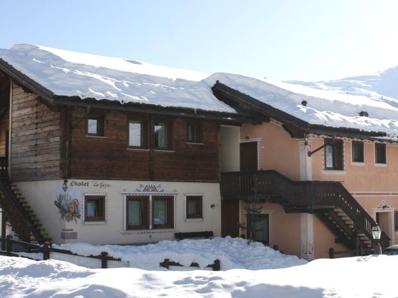 Chalet Olta 2*
