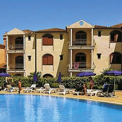 Club Esse Posada Beach Resort Palau