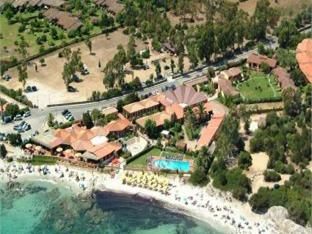 Club Village 3*