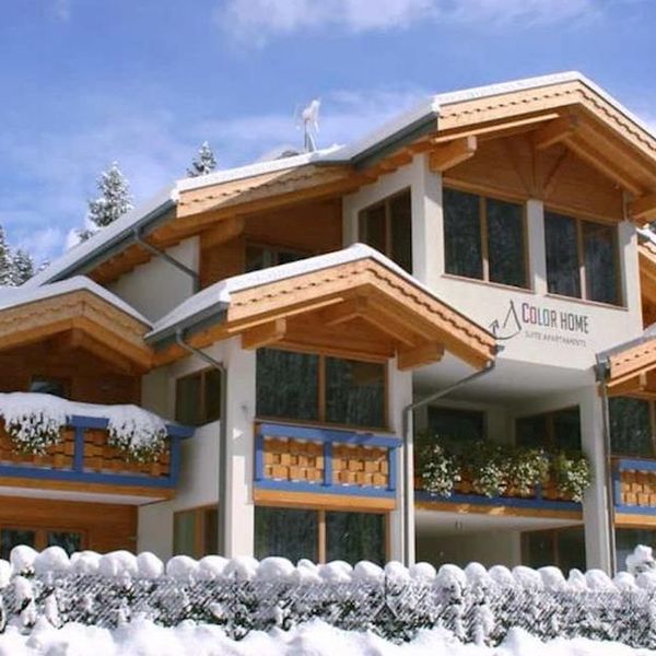 Color Home Suite Apartments