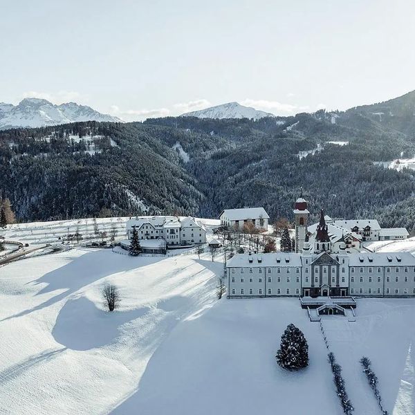 Corno Bianco (ex. Pietralba Hotel)
