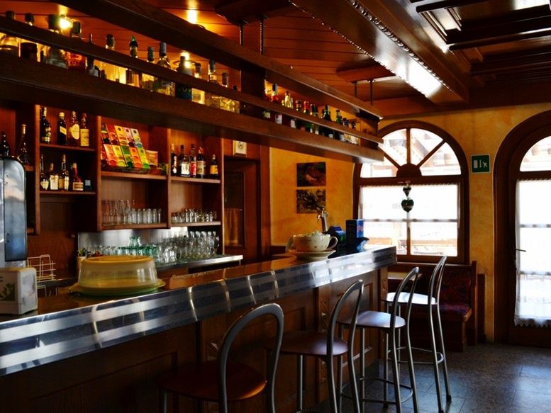 drink bar