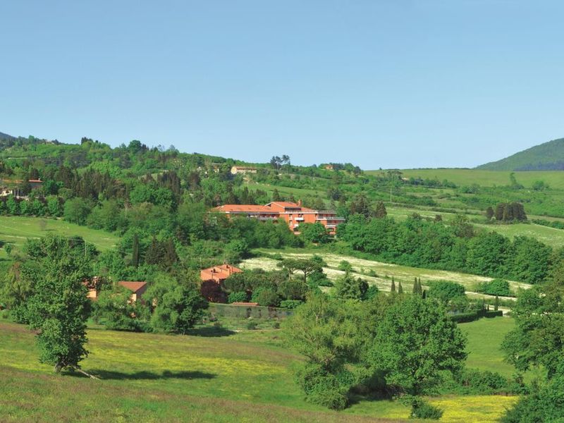 Demidoff Country Resort