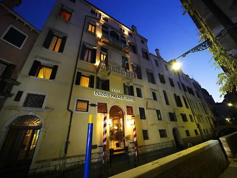 Duodo Palace 4*