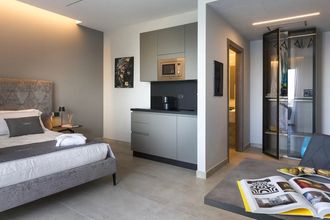Emerald Hotel Residence