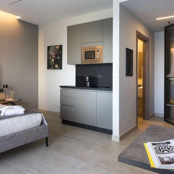 Emerald Hotel Residence