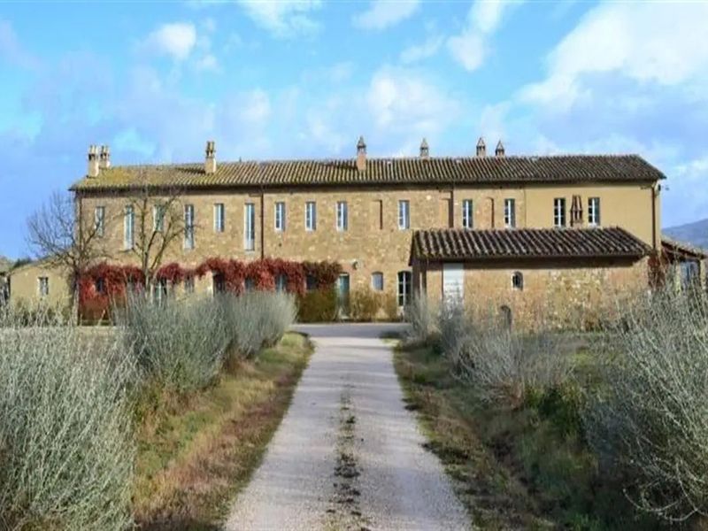 Favorita Food & Wine Resort