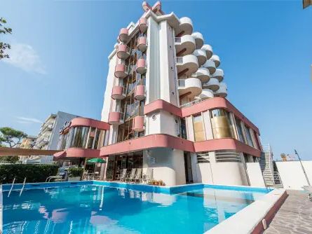Flamingo 3*