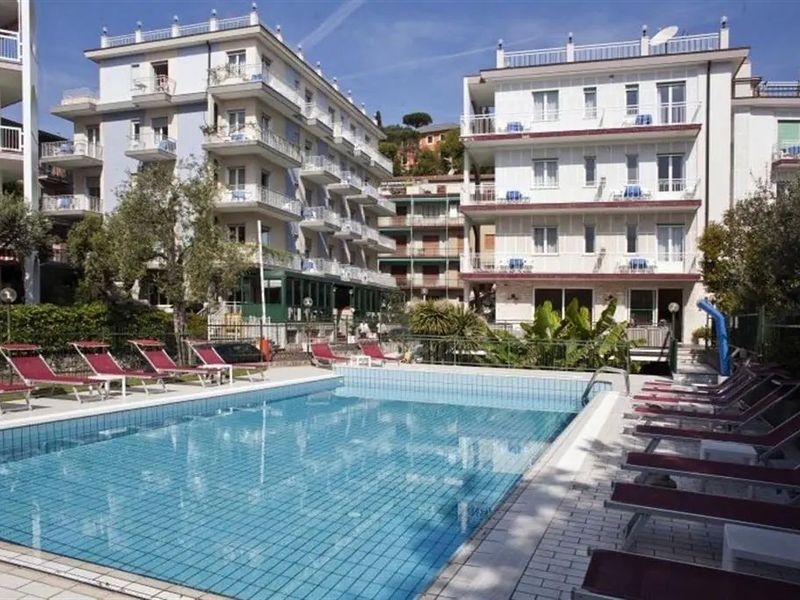 Garden (Alassio) 3*