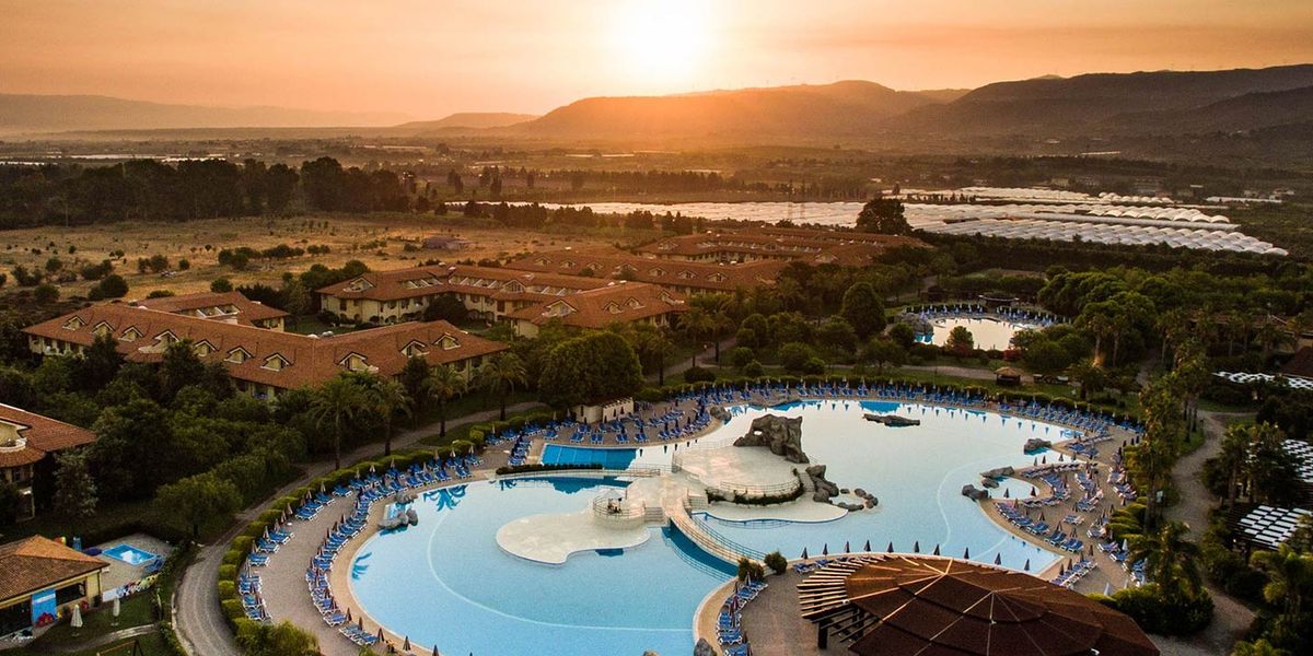 Włochy na 7 dni w czerwcu: 4⋆ hotel od 5 206 zł