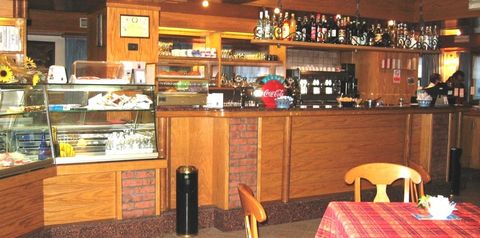 lobby bar, drink bar, kawiarnia
