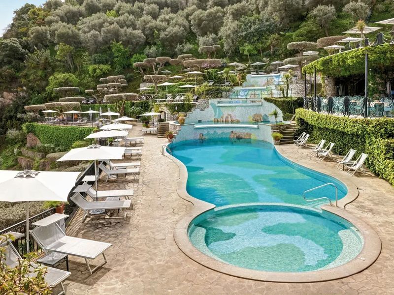 GH Capodimonte 4.5*