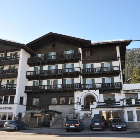 GH Monzoni (Pozza di Fassa)