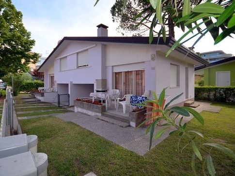 Giusi - Maria - Campiello - Cassiopea 3*