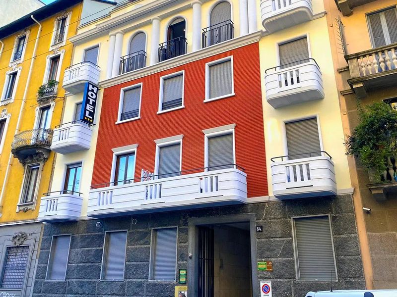 Golden Milano