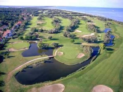 Golf Club Haus