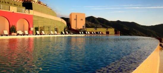 Grand Avalon Sikani