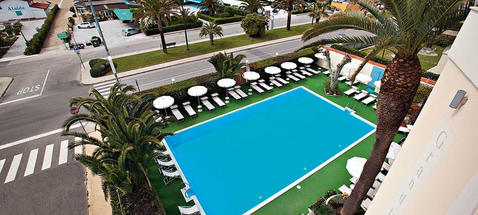 Grand Hotel