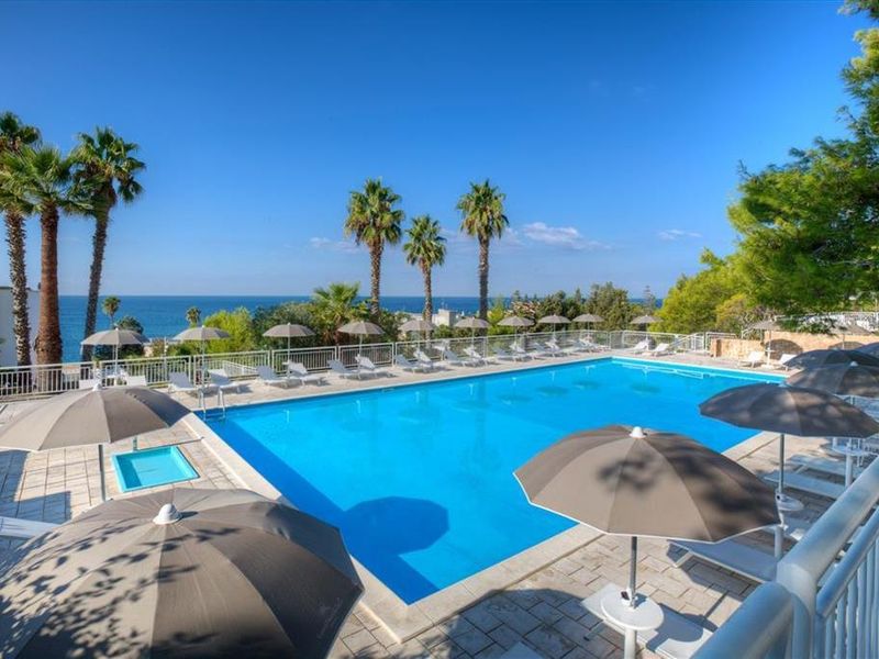 Grand Riviera 4*