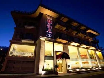 Grand Yachting Palace